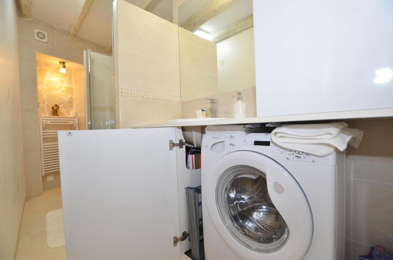 Pisinium Apartment 罗维尼 外观 照片